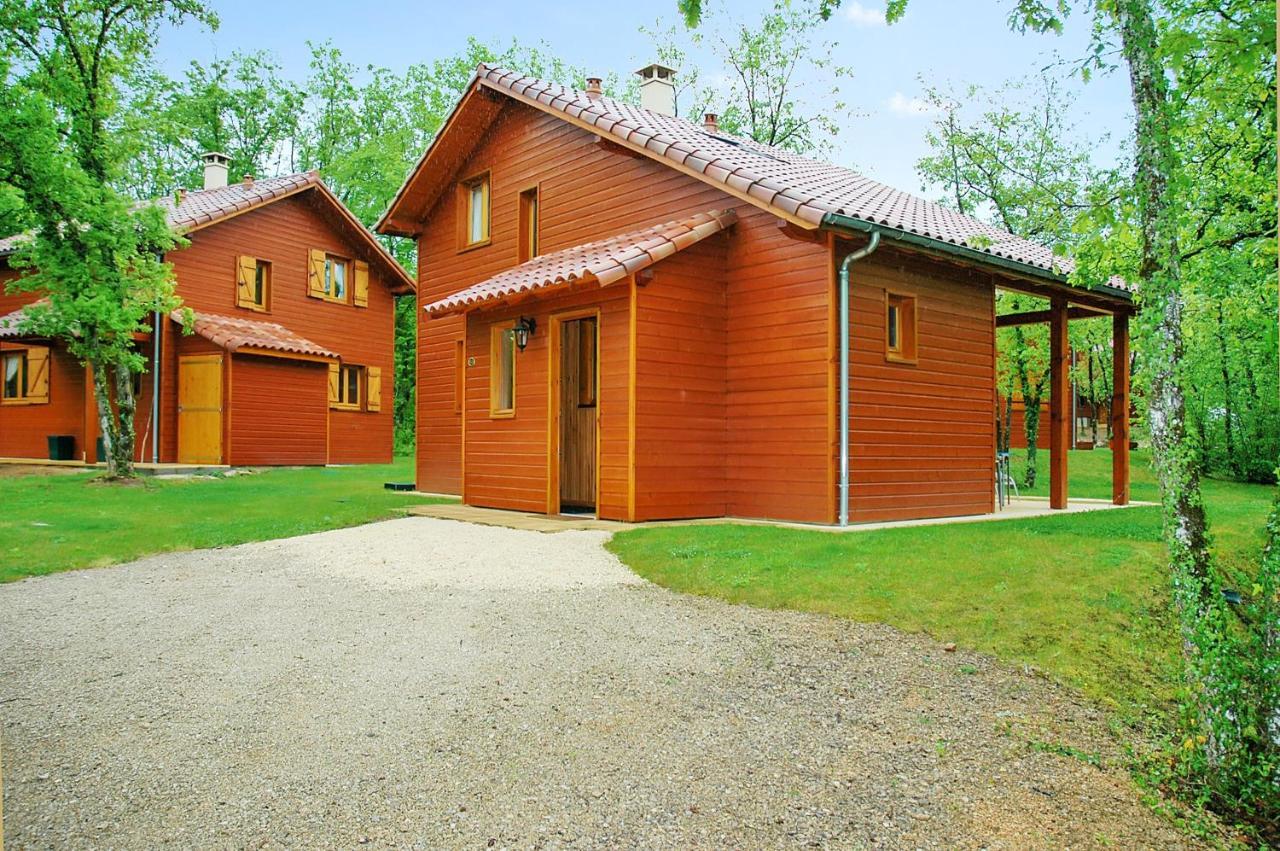 Maison De 2 Chambres Avec Vue Sur Le Lac Piscine Partagee Et Jardin Amenage A Lachapelle Auzac Ngoại thất bức ảnh